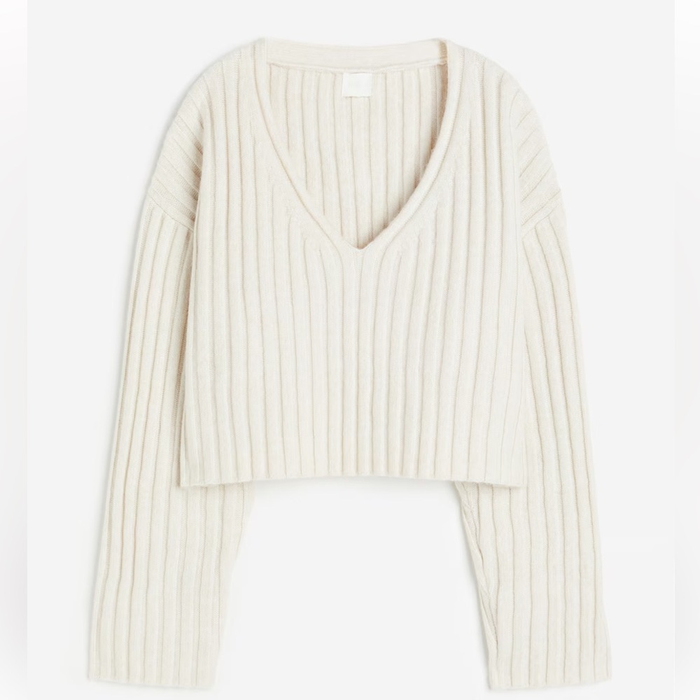 H&M V-Neck Sweater - Size 3XL